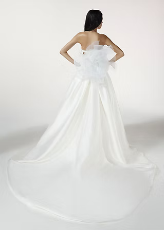 Vera Wang Bride 'FAUSTINA' UK Size 14