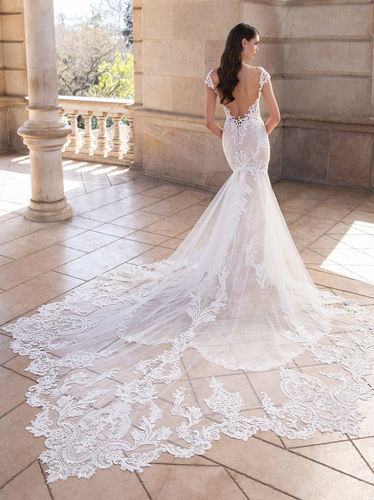 Elysee Bridal 'ANDREA' UK Size 14