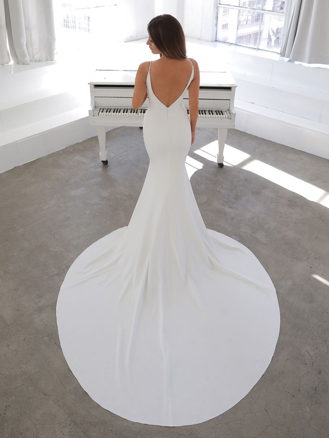 Enzoani 'NELIA' UK Size 12